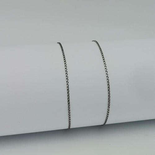 Lot of 2 sterling silver bracelets 23cm  - weighs 3.3g