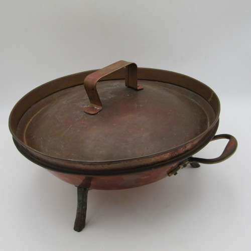 Antique Copper pie pan with original lid