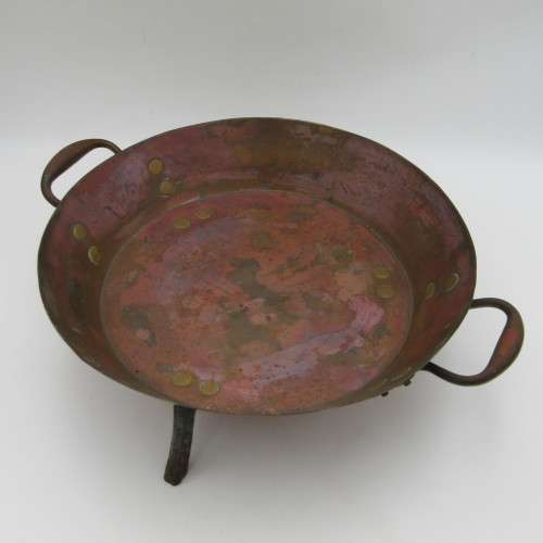 Antique Copper pie pan with original lid