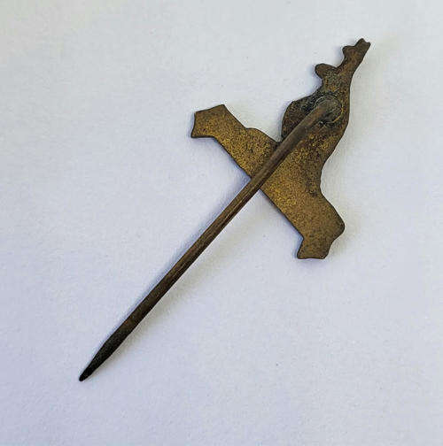 Very early vintage Australia rugby pin badge