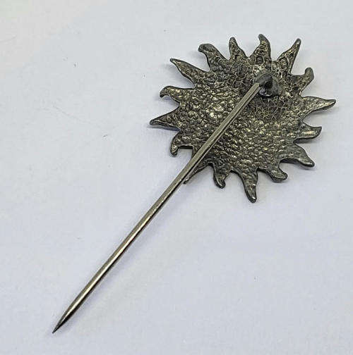 Vintage Sunny face stick pin