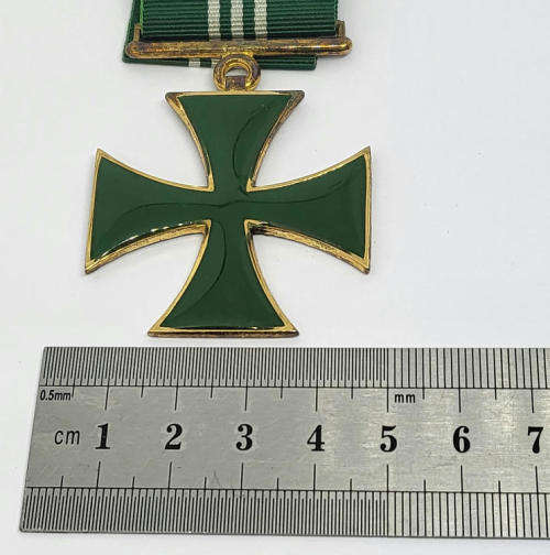 SA Prison service cross for Merit in silver issued to 1570 D Manual