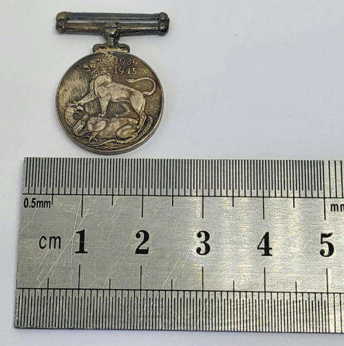 WW2 Miniature war medal