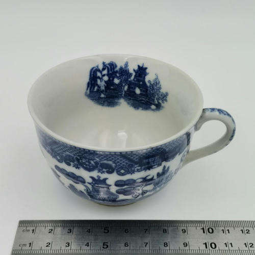 Vintage blue and white willow pattern porcelain trio