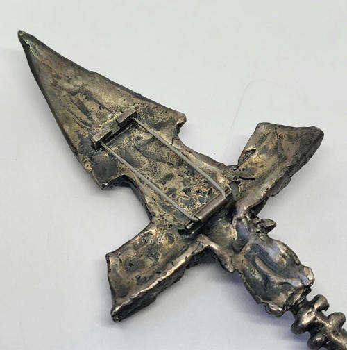 Handmade sterling silver stingray brooch - Weighs 51,0g