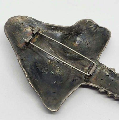 Handmade sterling silver stingray brooch - Weighs 27,1g
