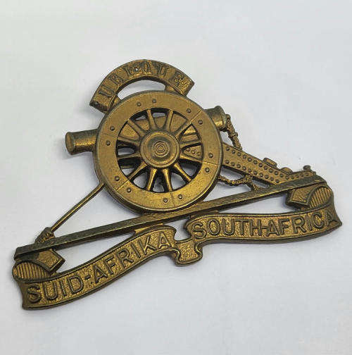South African field artillery cap badge - No lugs