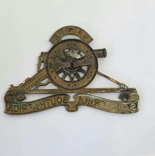 South African field artillery cap badge - No lugs