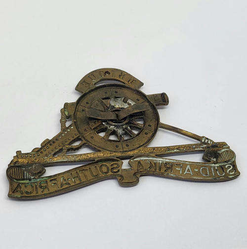 South African field artillery cap badge - No lugs