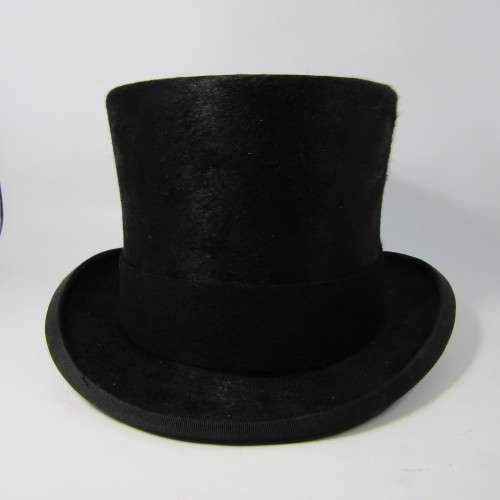 Vintage Christy`s London fur top hat in box - size 55cm