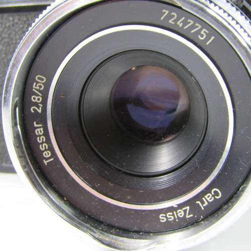 Vintage Zeizz Ikon Icarex 35 CS 35mm camera with Tessar 2,8/50mm clean lens - shutter working