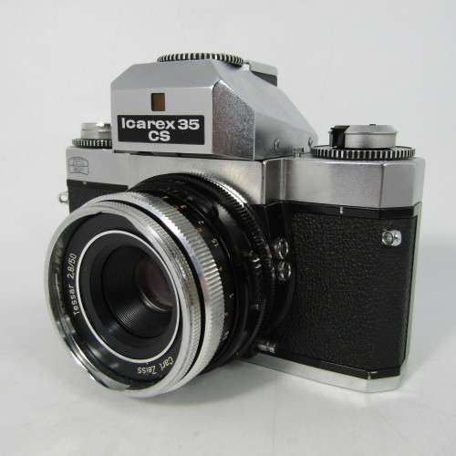 Vintage Zeizz Ikon Icarex 35 CS 35mm camera with Tessar 2,8/50mm clean lens - shutter working