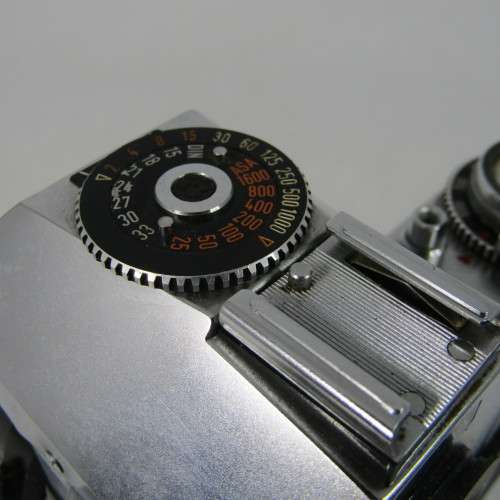 Vintage Zeizz Ikon Icarex 35 CS 35mm camera with Tessar 2,8/50mm clean lens - shutter working