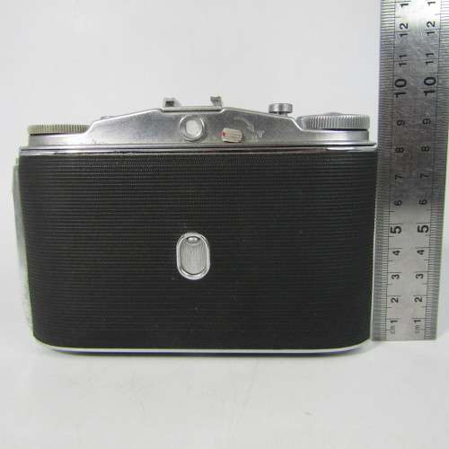 Vintage ASGFA Isolette II folding camera with Vario shutter and AGFA Agnar 1:4.5/85 lens in pouch