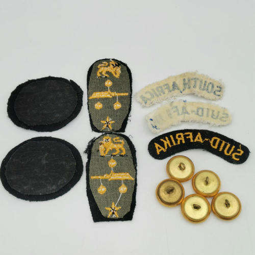 Lot of SA Navy badges and buttons