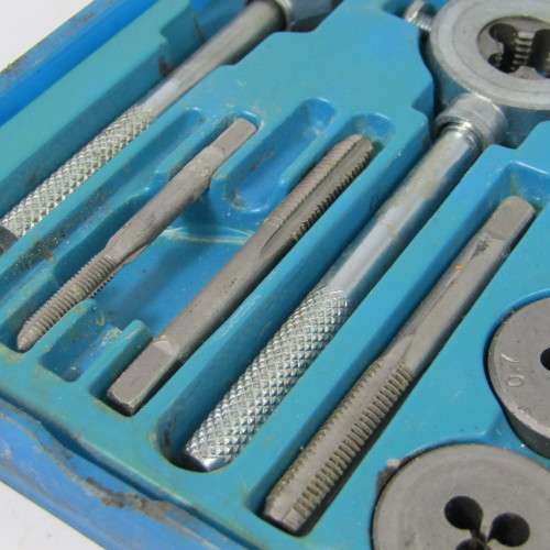 Vintage Raco 21 pieces tap and die set - some pieces missing