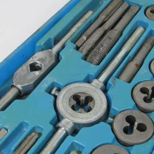 Vintage Raco 21 pieces tap and die set - some pieces missing
