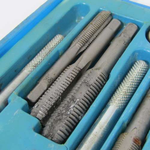 Vintage Raco 21 pieces tap and die set - some pieces missing