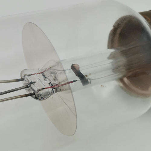 Vintage G65 Atlas 500W projector bulb lamp