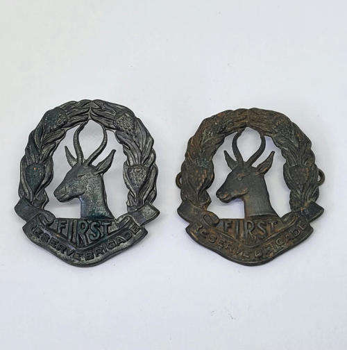 Pair of SA Army First Reserve Brigade badges