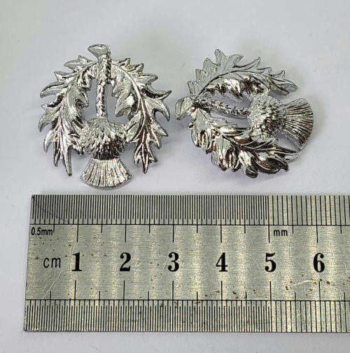 Pair of Scottish thistle collar badges