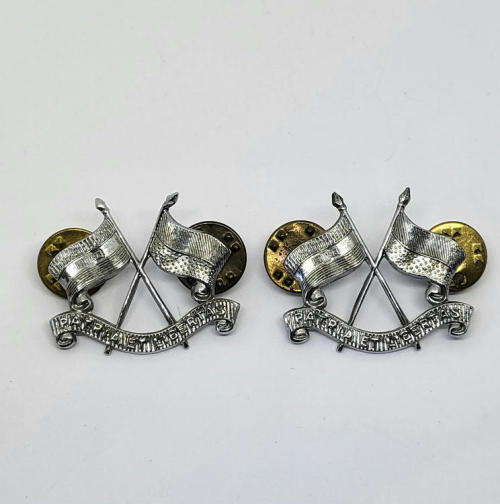 Pair of Johannesburg Light Horse regiment collar badges