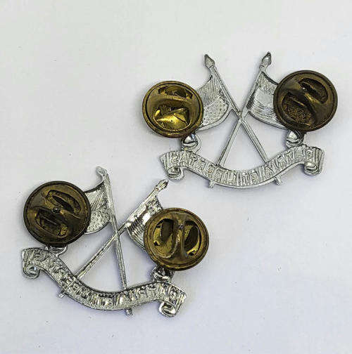 Pair of Johannesburg Light Horse regiment collar badges