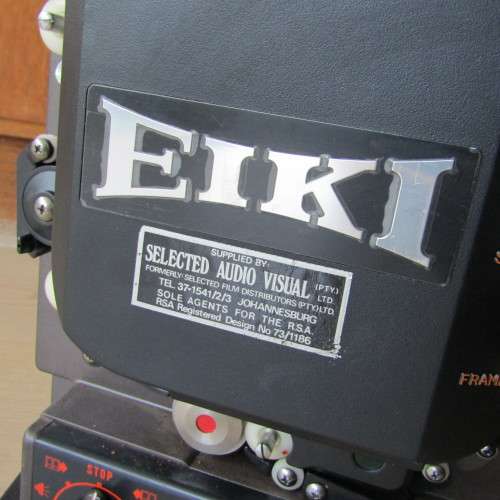 Vintage EIKI NIT-2 16mm projector with sound & built in speakers - working