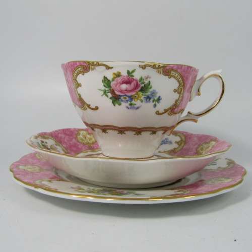Royal Albert Lady Carlyle trio