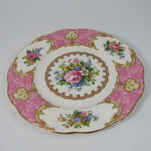Royal Albert Lady Carlyle trio