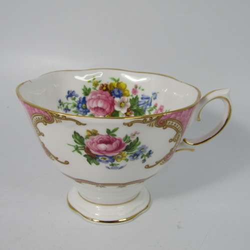 Royal Albert Lady Carlyle trio