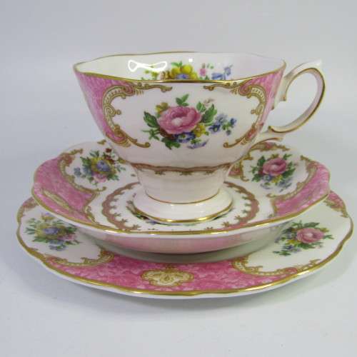 Royal Albert Lady Carlyle trio