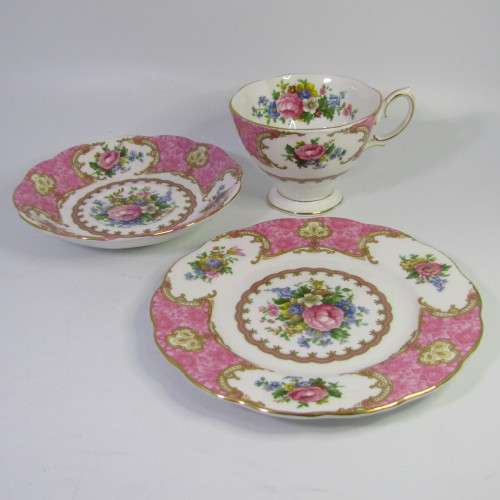Royal Albert Lady Carlyle trio