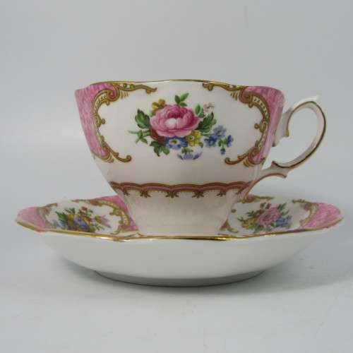 Royal Albert Lady Carlyle duo