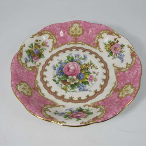Royal Albert Lady Carlyle duo