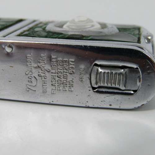 Vintage Aurora Neo-Super lighter with flashlight - not working