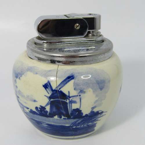 Vintage Delft hand painted porcelian table lighter - cracked - not working