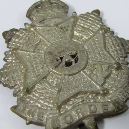 British The Border Regiment cap badge with slide