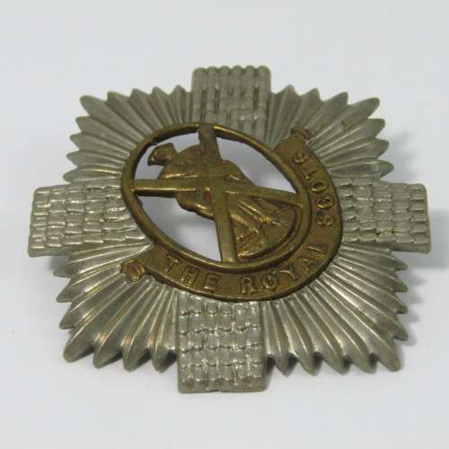 British The Royal Scots cap badge - one lug