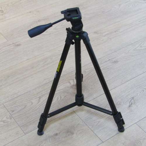 Tokara TD-2231 camera tripod in bag