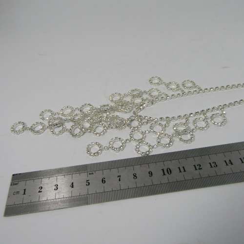 Beautiful costume jewellery diamante necklace - 41cm