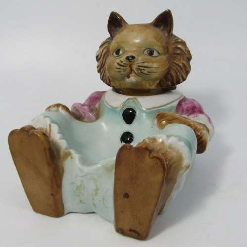 Vintage Lamode bobble head cat ashtray