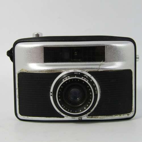 Vintage Penti II Z18610 35mm camera with Domiplan V lens
