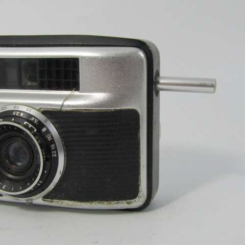 Vintage Penti II Z18610 35mm camera with Domiplan V lens