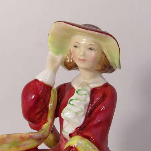 Royal Doulton Top o` the hill figurine HN1834