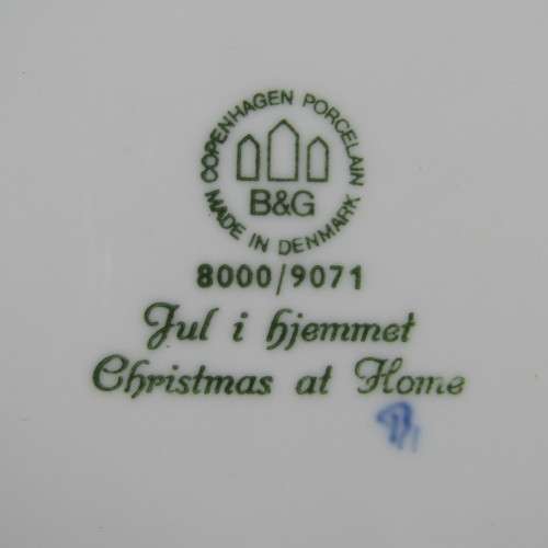 Bing & Grondahl 1971 Christmas at Home plate in box