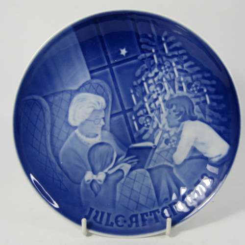 Bing & Grondahl 1978 a Christmas Tale plate in box