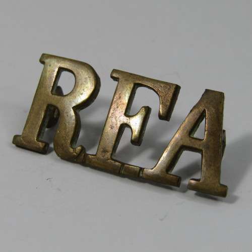 Royal Field Artillery shoulder title