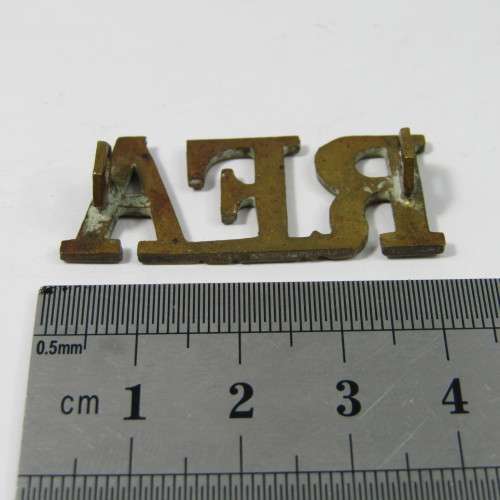 Royal Field Artillery shoulder title