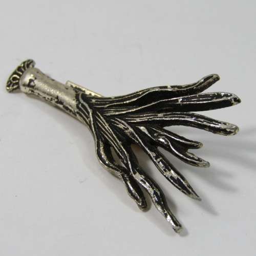 British Welsh Guards cap badge